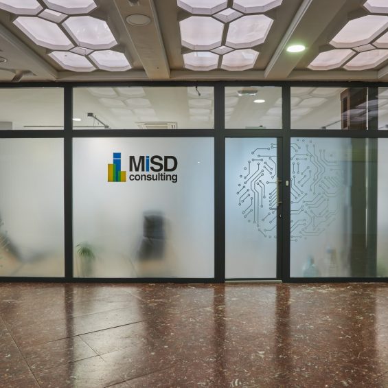 Interiorismo y reforma de oficina para MISD Consulting en Ávila