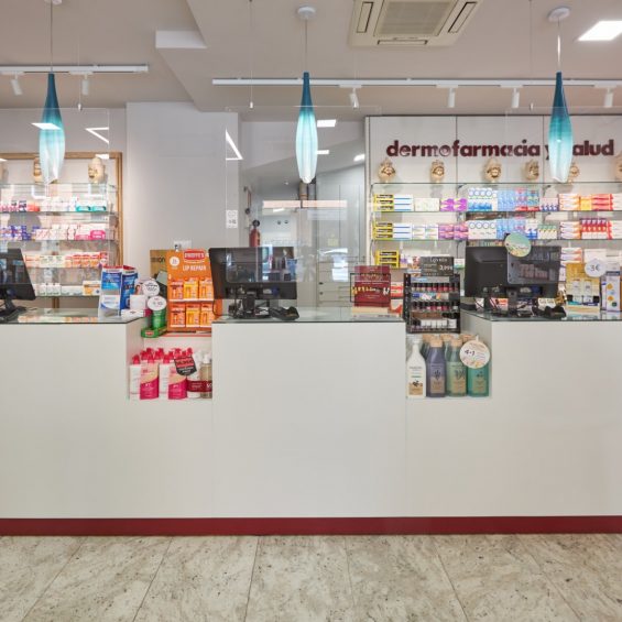 Reforma Farmacia Casillas
